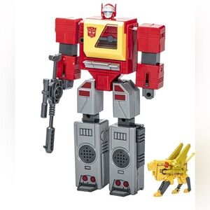 Transformers Retro 40th Anniversary Autobot Blaster & Steeljaw Action Figures